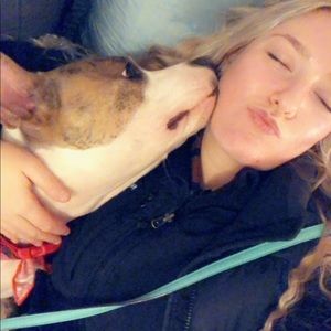 Meet your Posher, Janelle